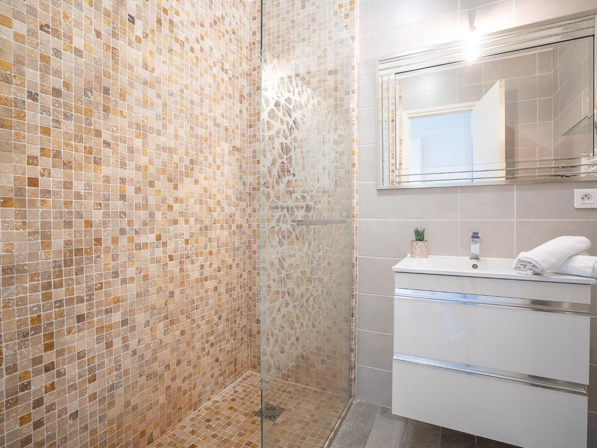 Le Trident By Interhome Appartamento Cannes